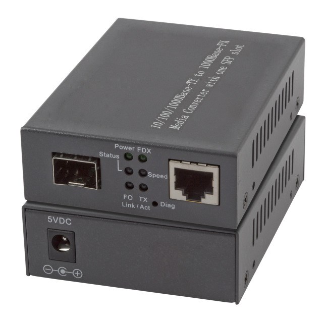 EFB Elektronik EL029 konwerter sieciowy 1000 Mbit/s Multifunkcyjny, Pojedynczy Czarny