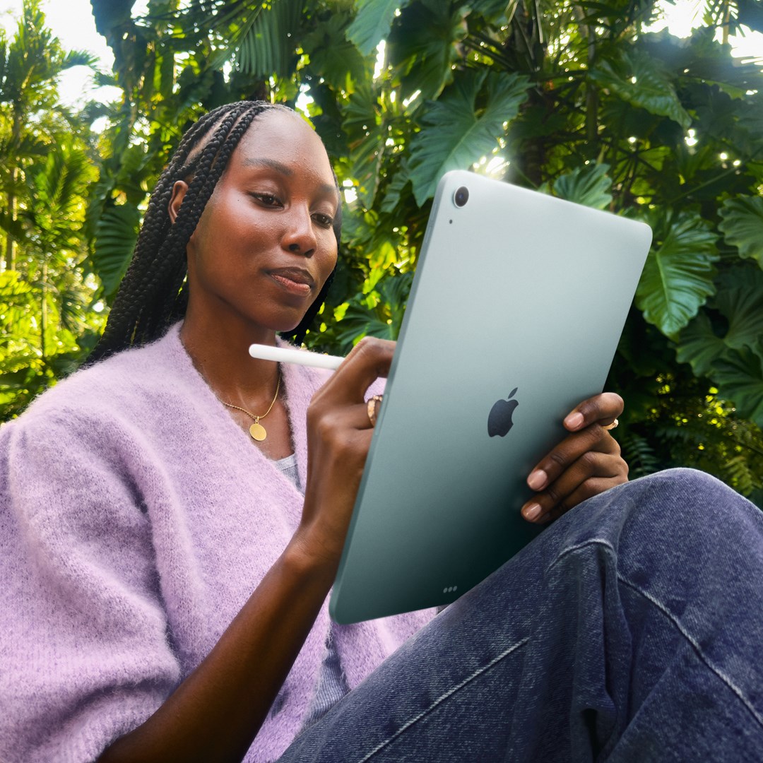 Apple iPad Air Apple M 128 GB 33 cm (13") 12 GB Wi-Fi 7 (802.11be) iPadOS 26 Beżowy