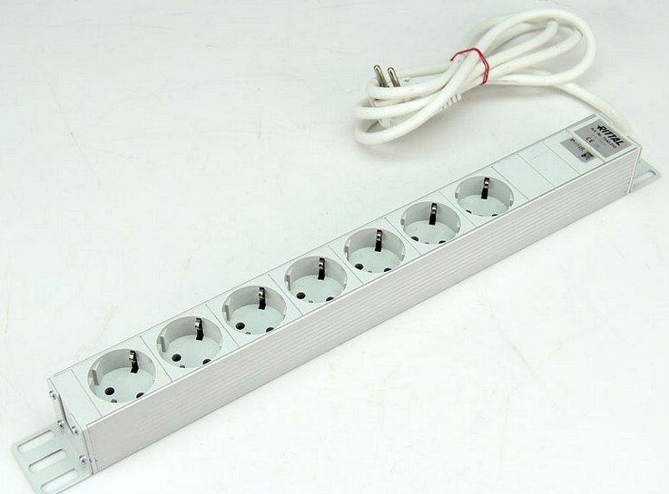 Rittal DK7240.210 Biały 7 x gniazdo sieciowe 250 V 2 m